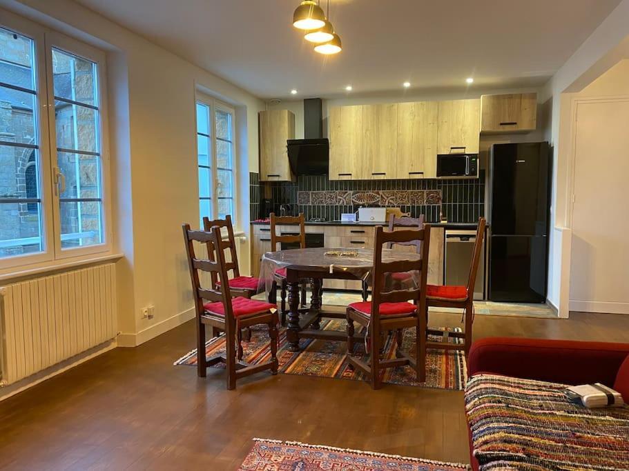 Maison Du Cap Lihou, Duplex Au 1Er Et 2Eme Etage Mansarde, Quartier Historique, Γκρανβίλ Εξωτερικό φωτογραφία