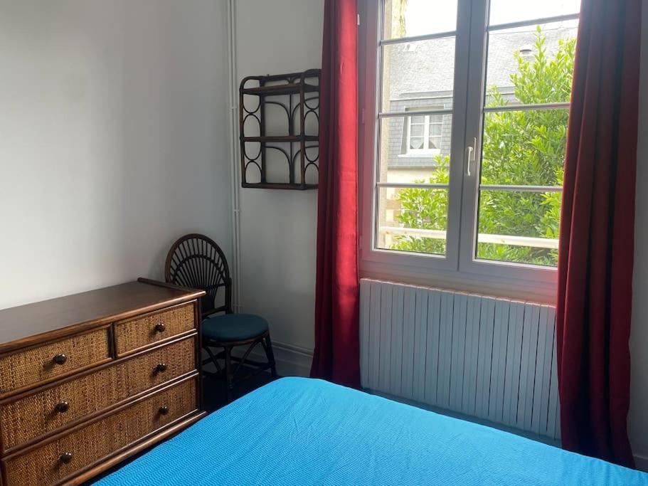Maison Du Cap Lihou, Duplex Au 1Er Et 2Eme Etage Mansarde, Quartier Historique, Γκρανβίλ Εξωτερικό φωτογραφία
